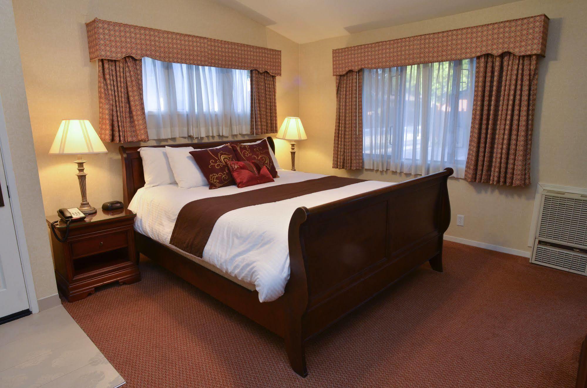 Rosedale Inn Pacific Grove Exterior photo