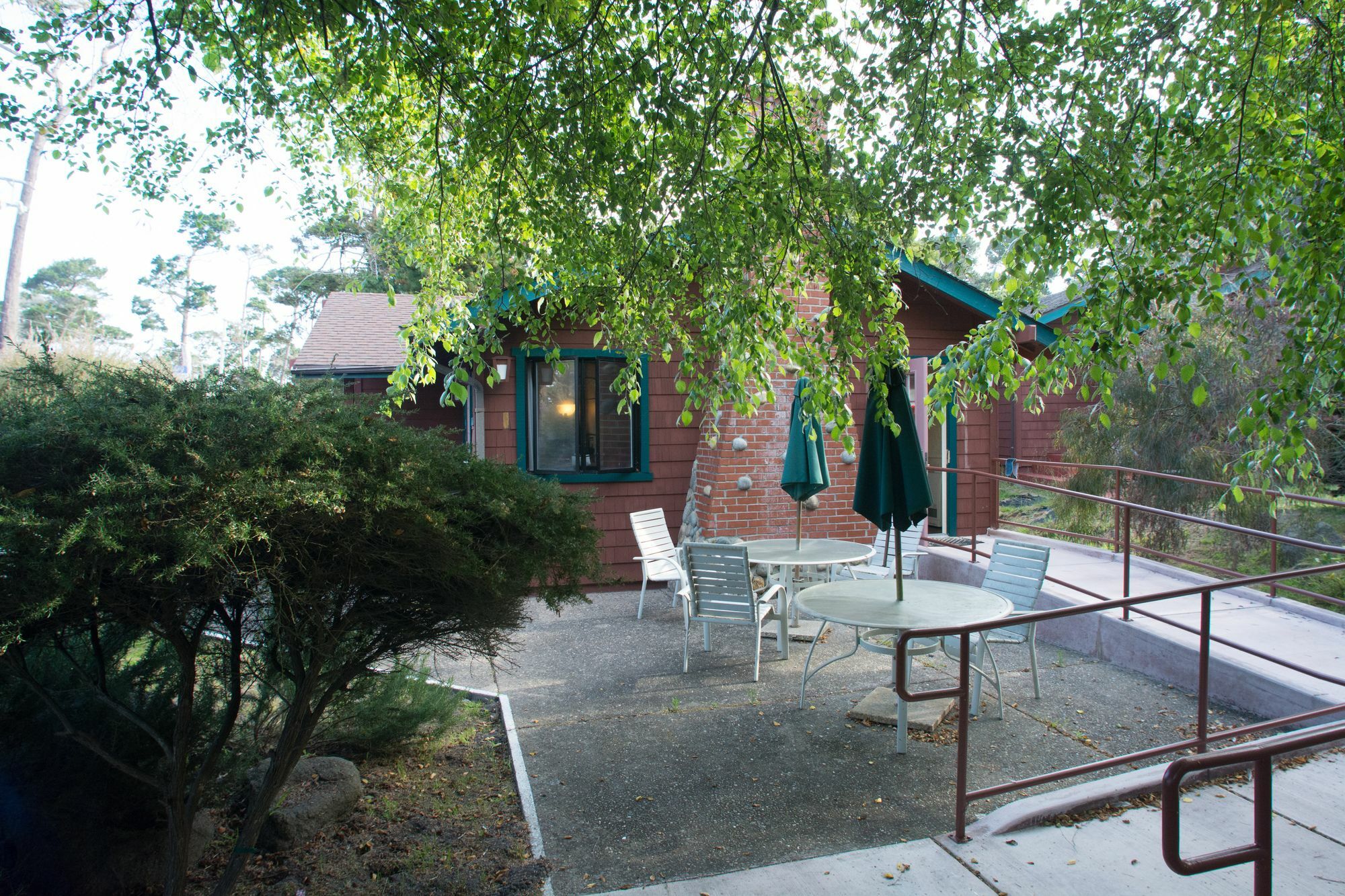 Rosedale Inn Pacific Grove Exterior photo